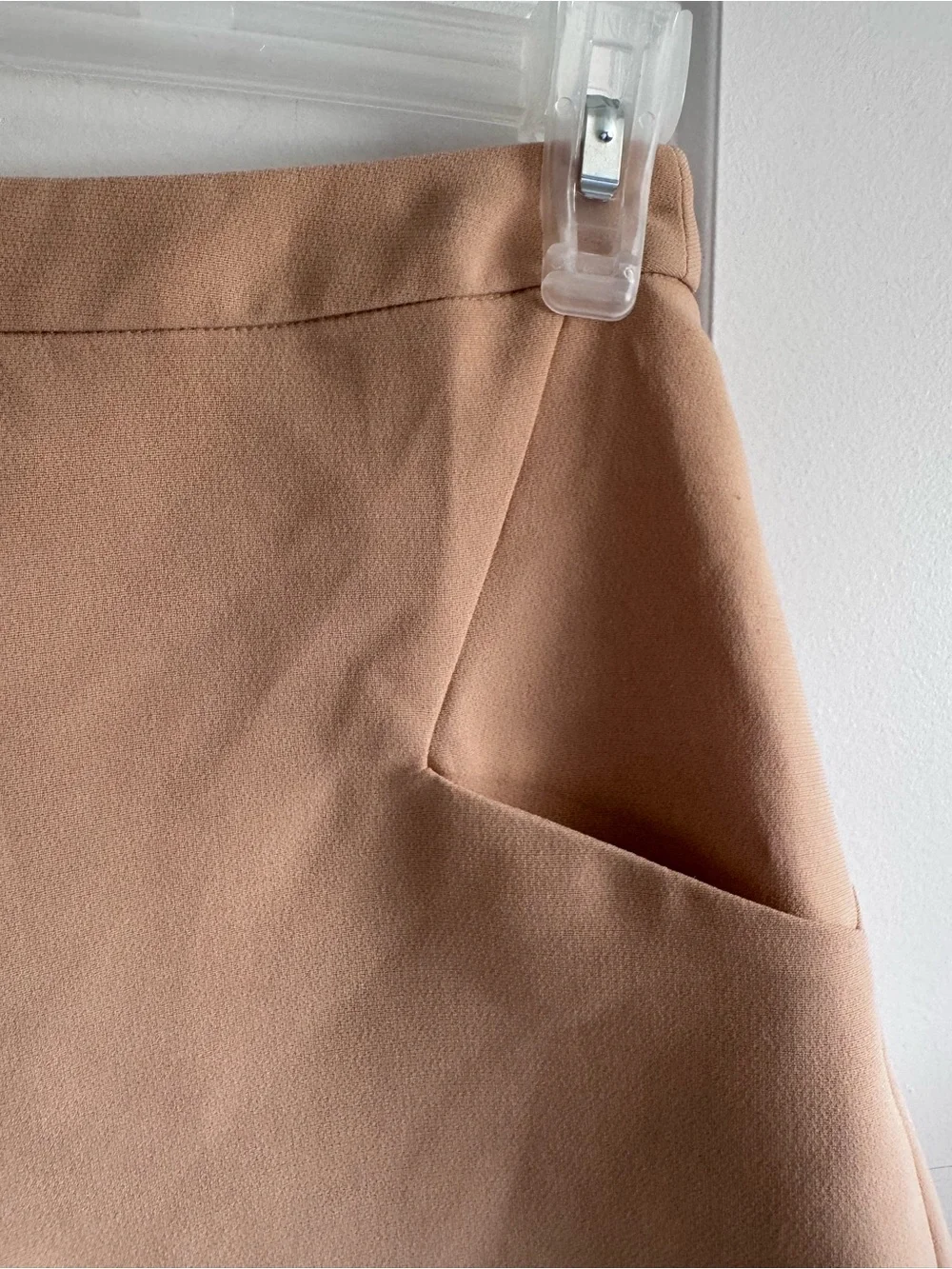 Tobi High-Waist Blush Beige Shorts